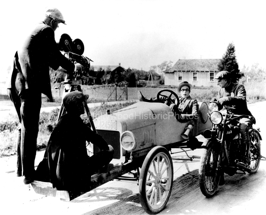 Harold Lloyd 1922 Dr. Jack in Palms West Los Angeles wm.jpg